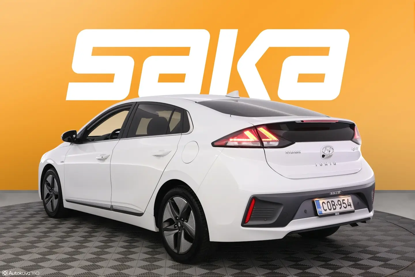 Car Image - 5vXf96KNAsvY8X3Z1CzP6r
