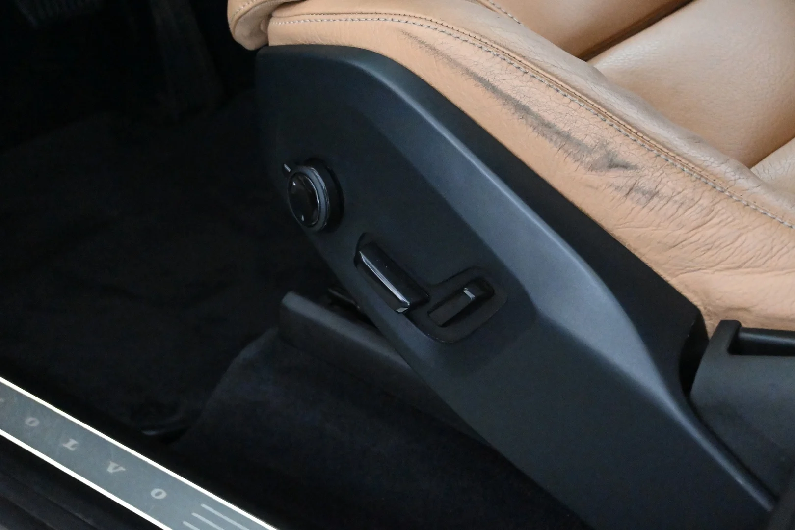 Car Image - 4HNjKcoGVZKHErcyrKImw2