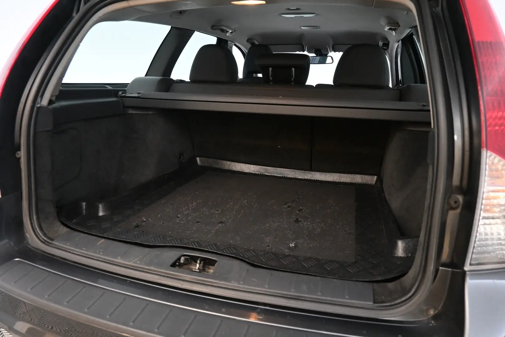 Car Image - 6V0ae4keGoz3hEZKxl3BVU