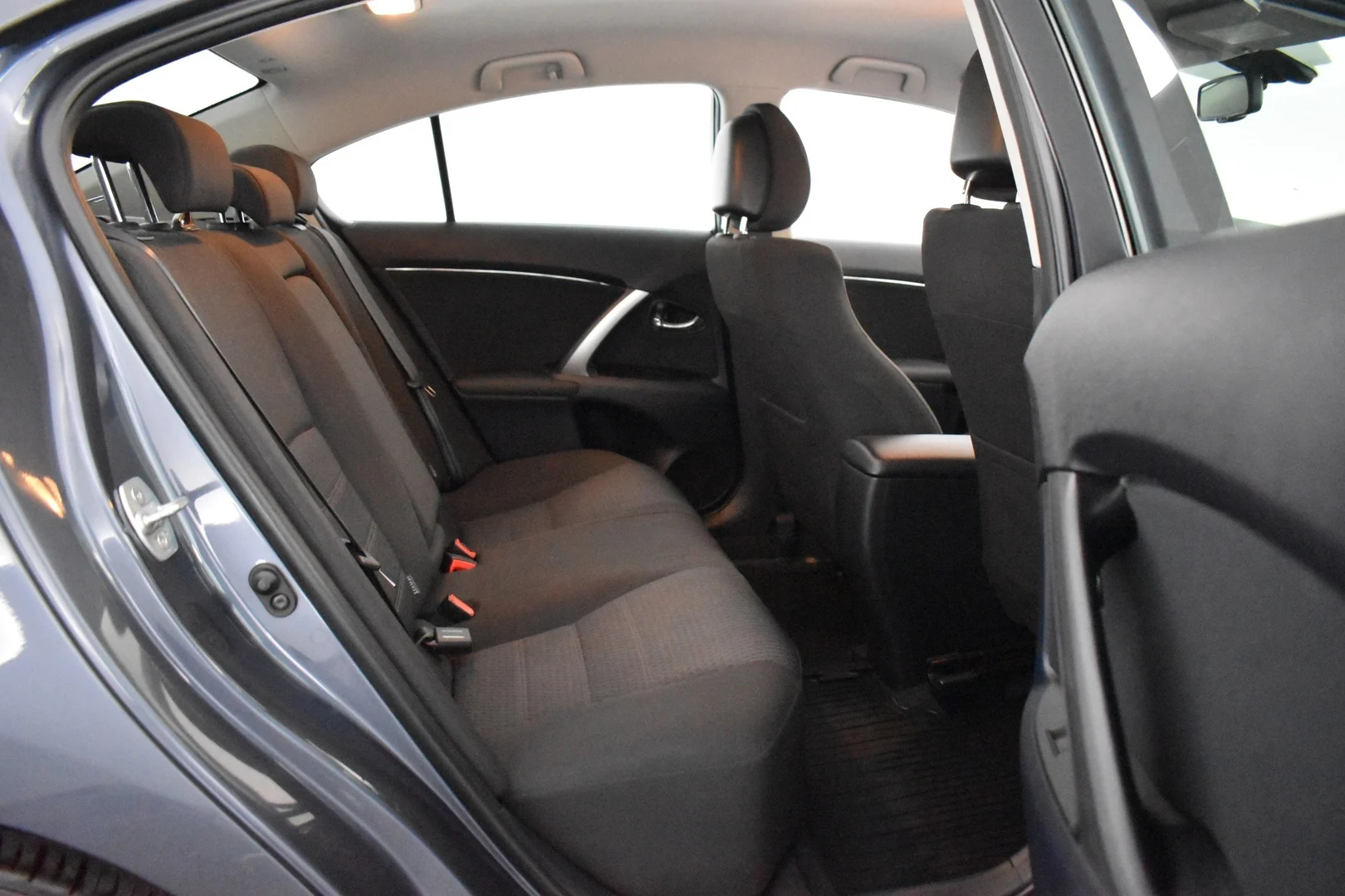 Car Image - 59nE3dr8x9t1VWrRz8hwsS