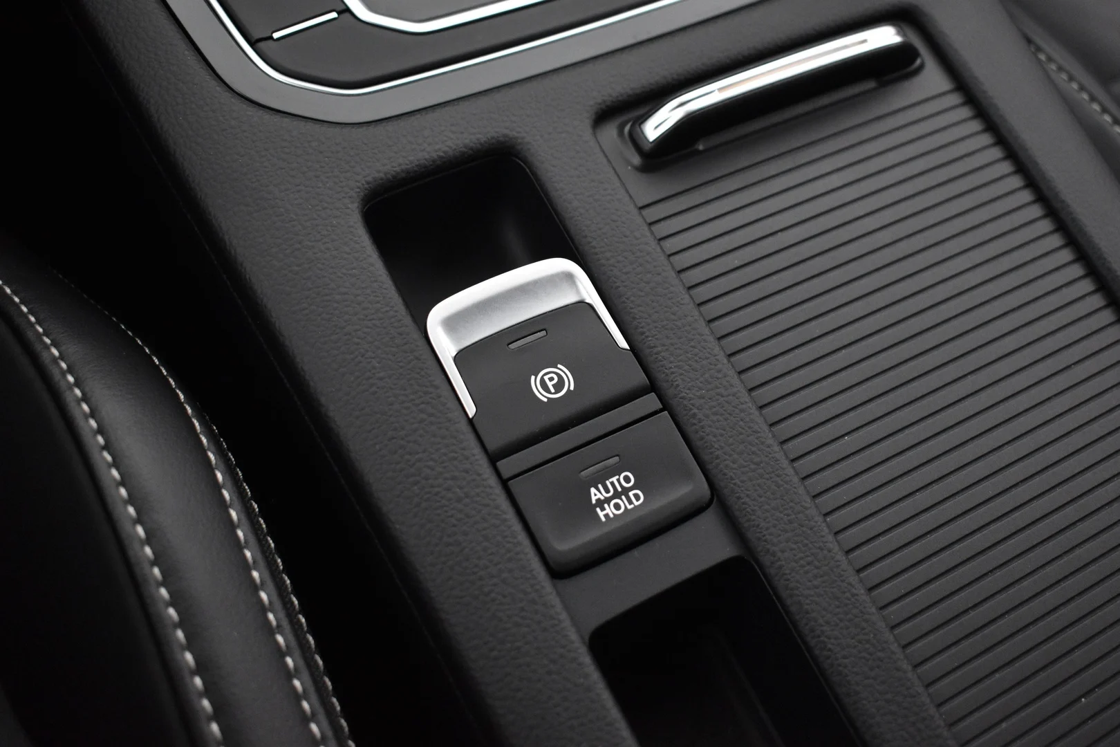 Car Image - 7DHBbwYmtP38o3sdgziBNV