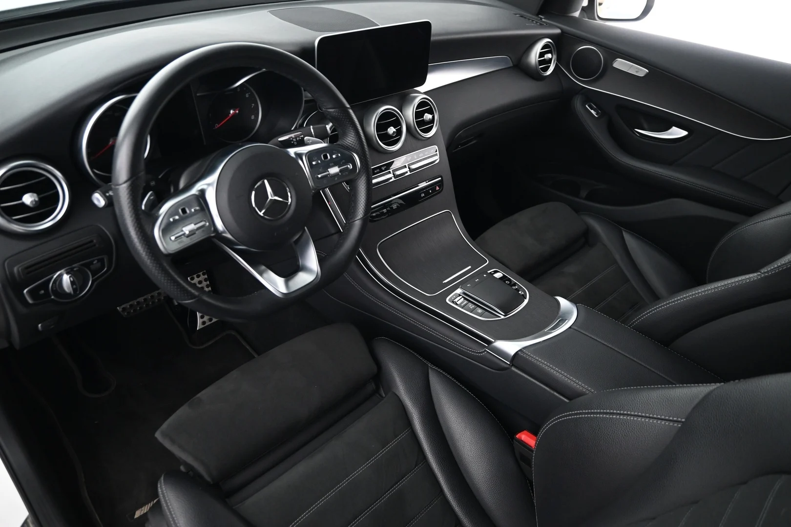 Car Image - 368H6ILhhAl4ZZ4kB0EC9v
