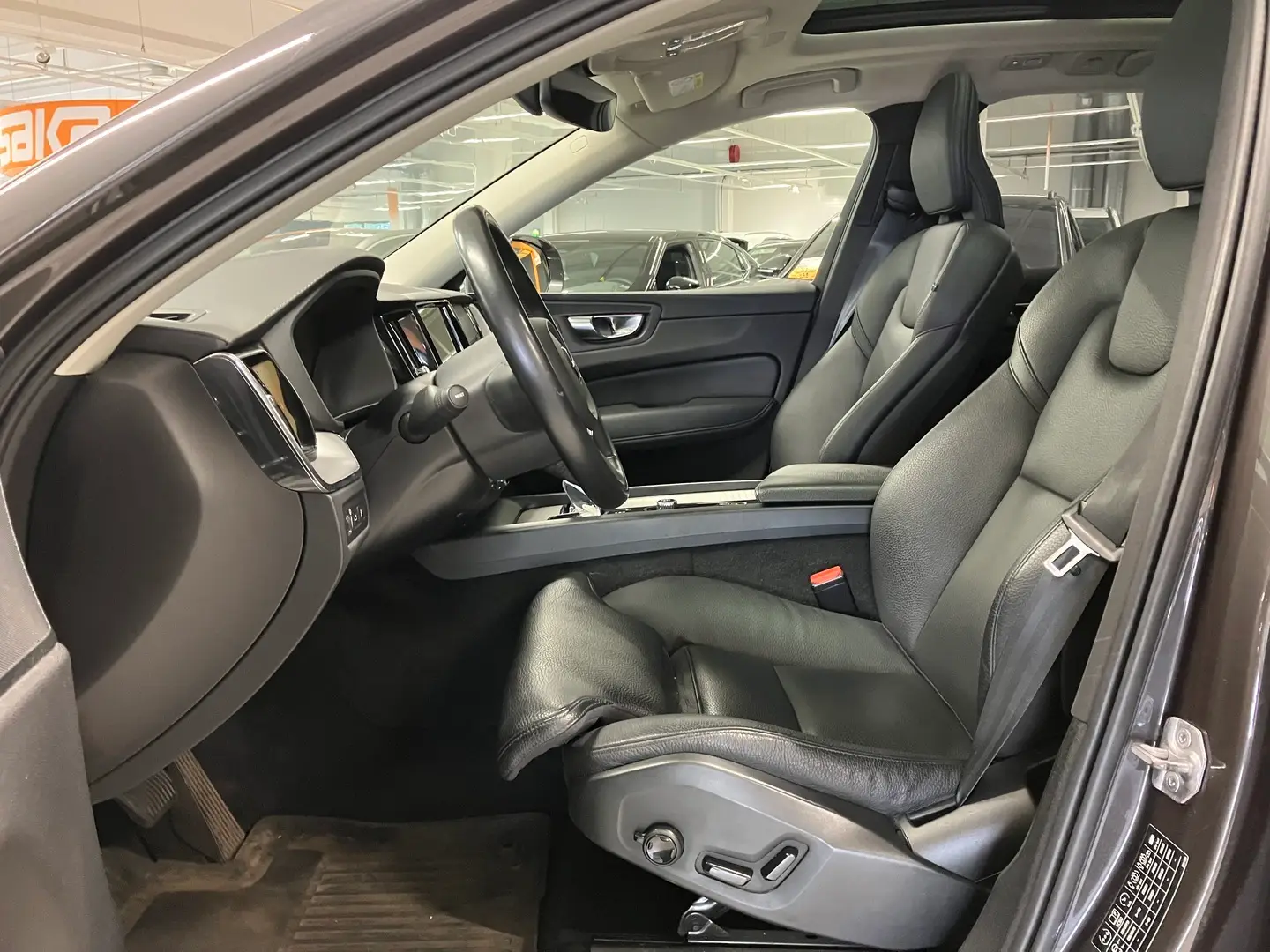 Car Image - 4GA5kaAzPtH1c5ZGeAdCUl