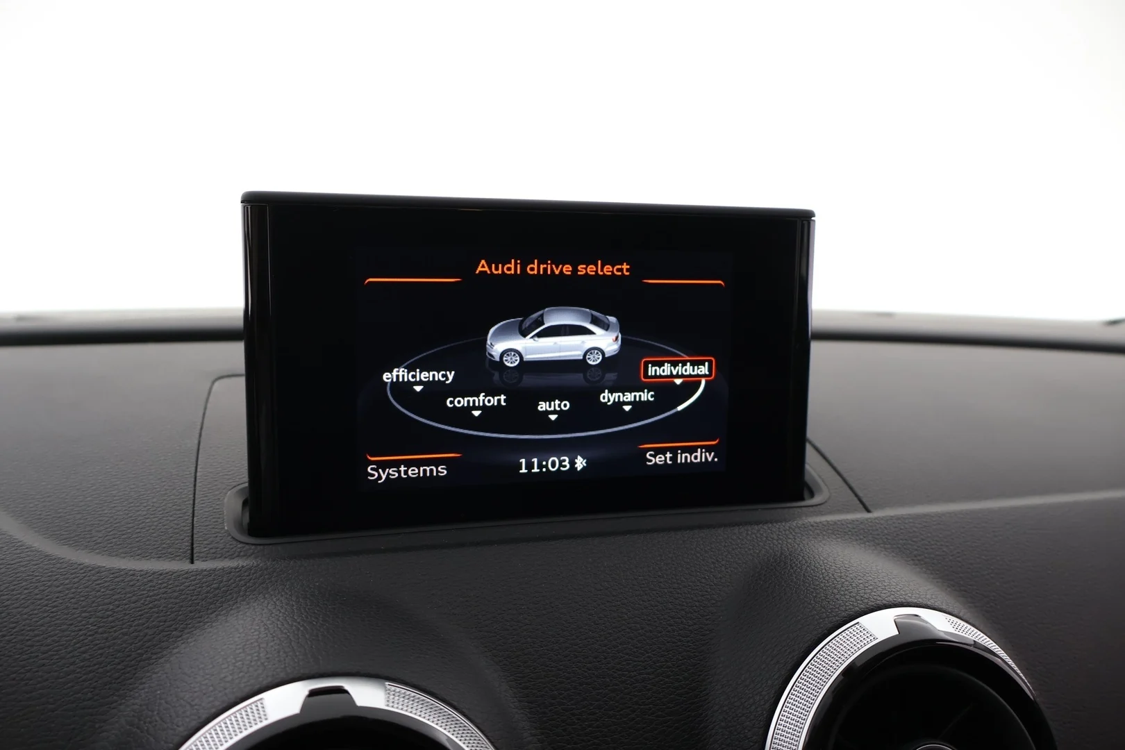 Car Image - 5trsGdEHIjB2QAB2UK1VcL