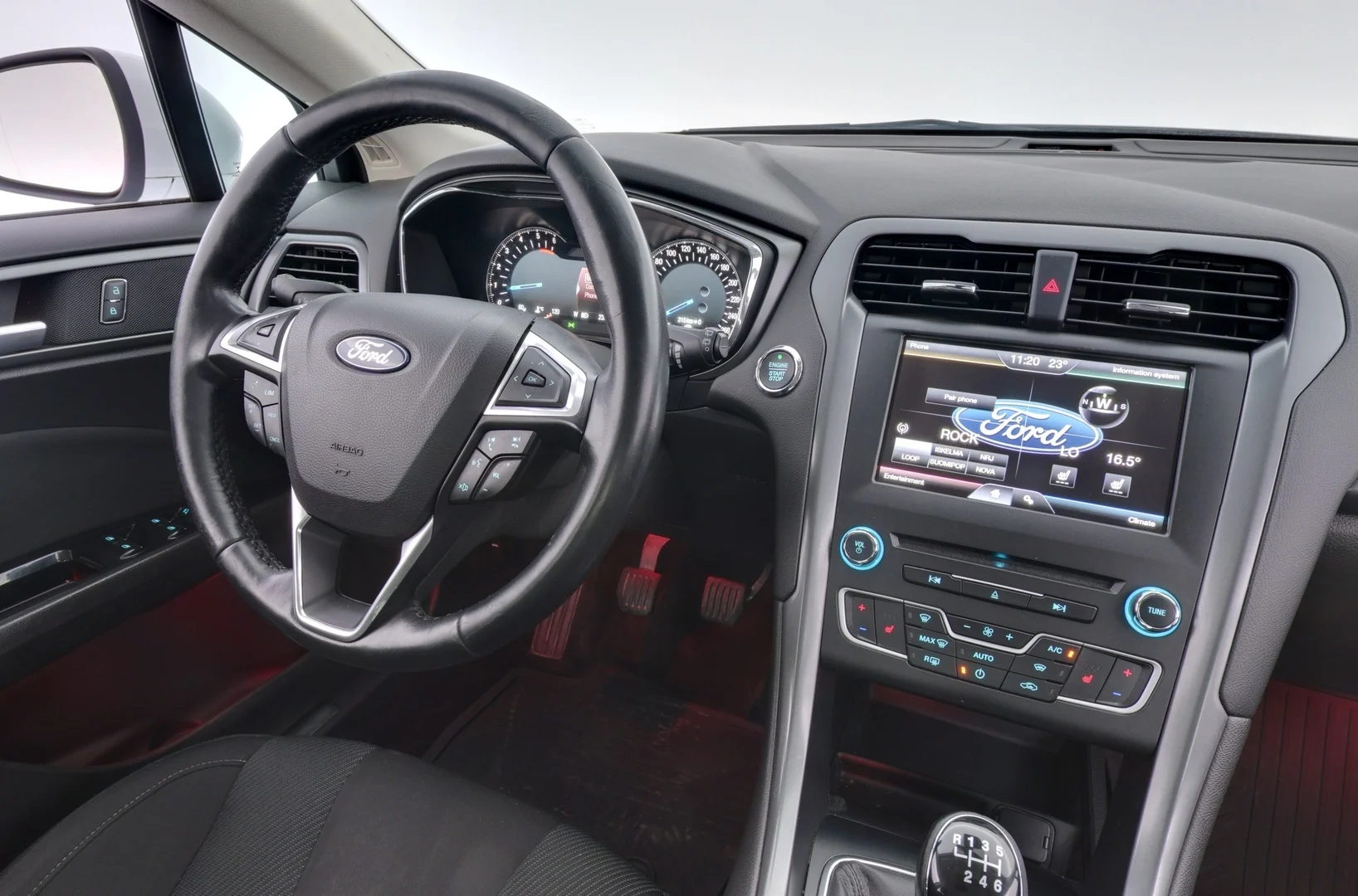 Car Image - 6GBRfvpHPNz32y83MKBgCW