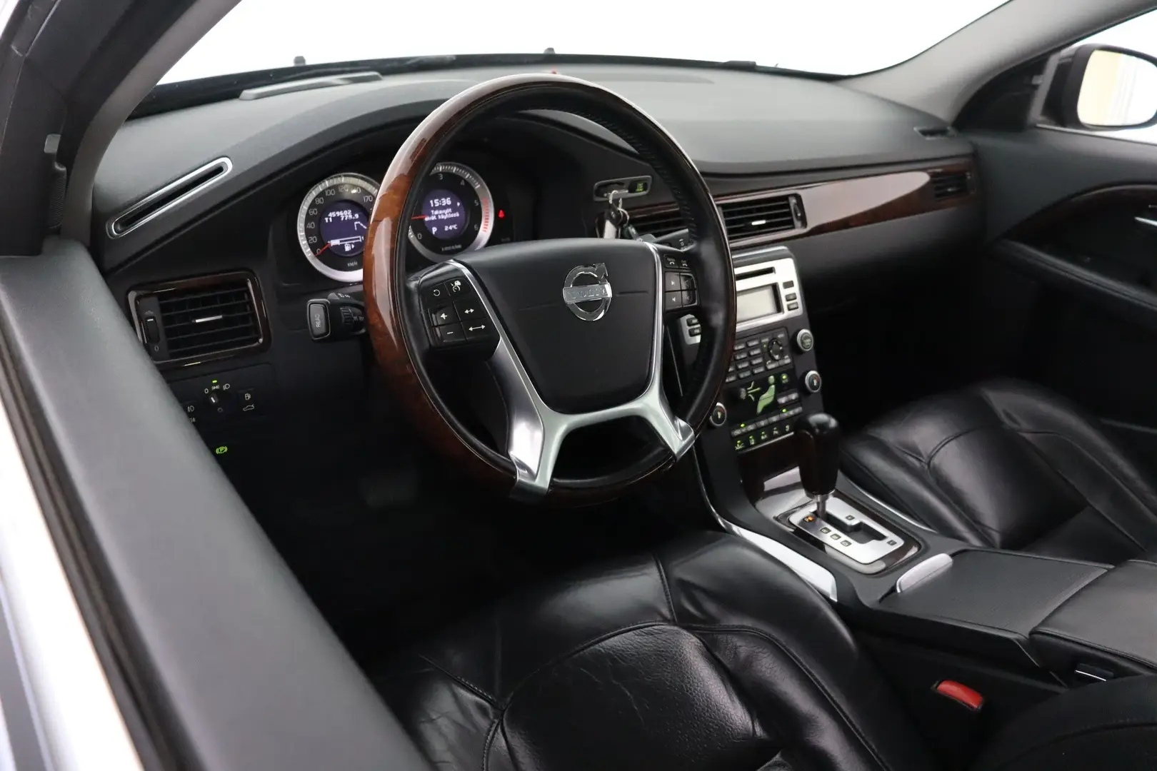 Car Image - 1pq5XcuGrQWbaq6izWeN9c