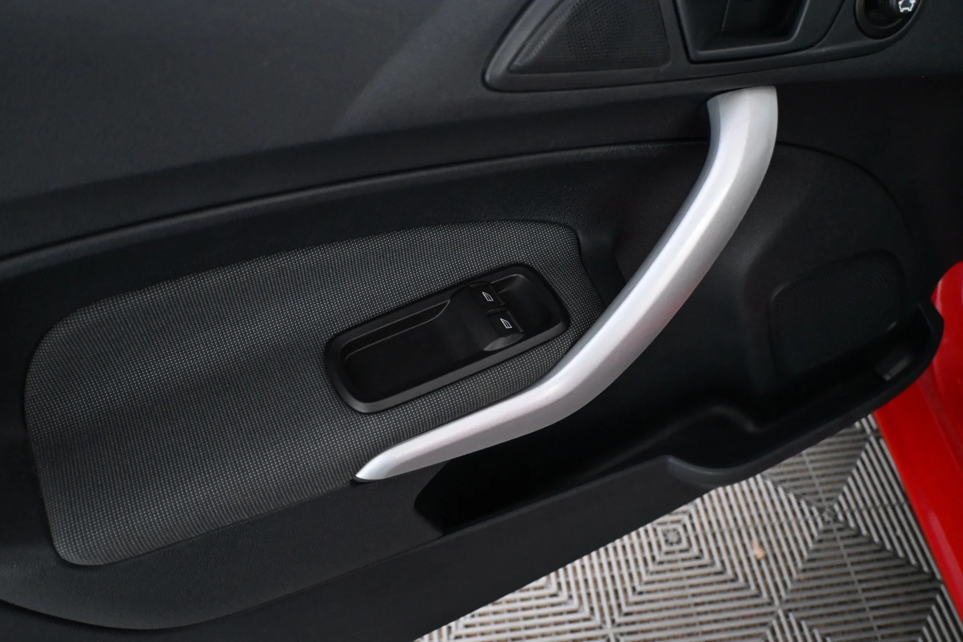 Car Image - 7hQnGIFzXiOMEV0xhXNLe8