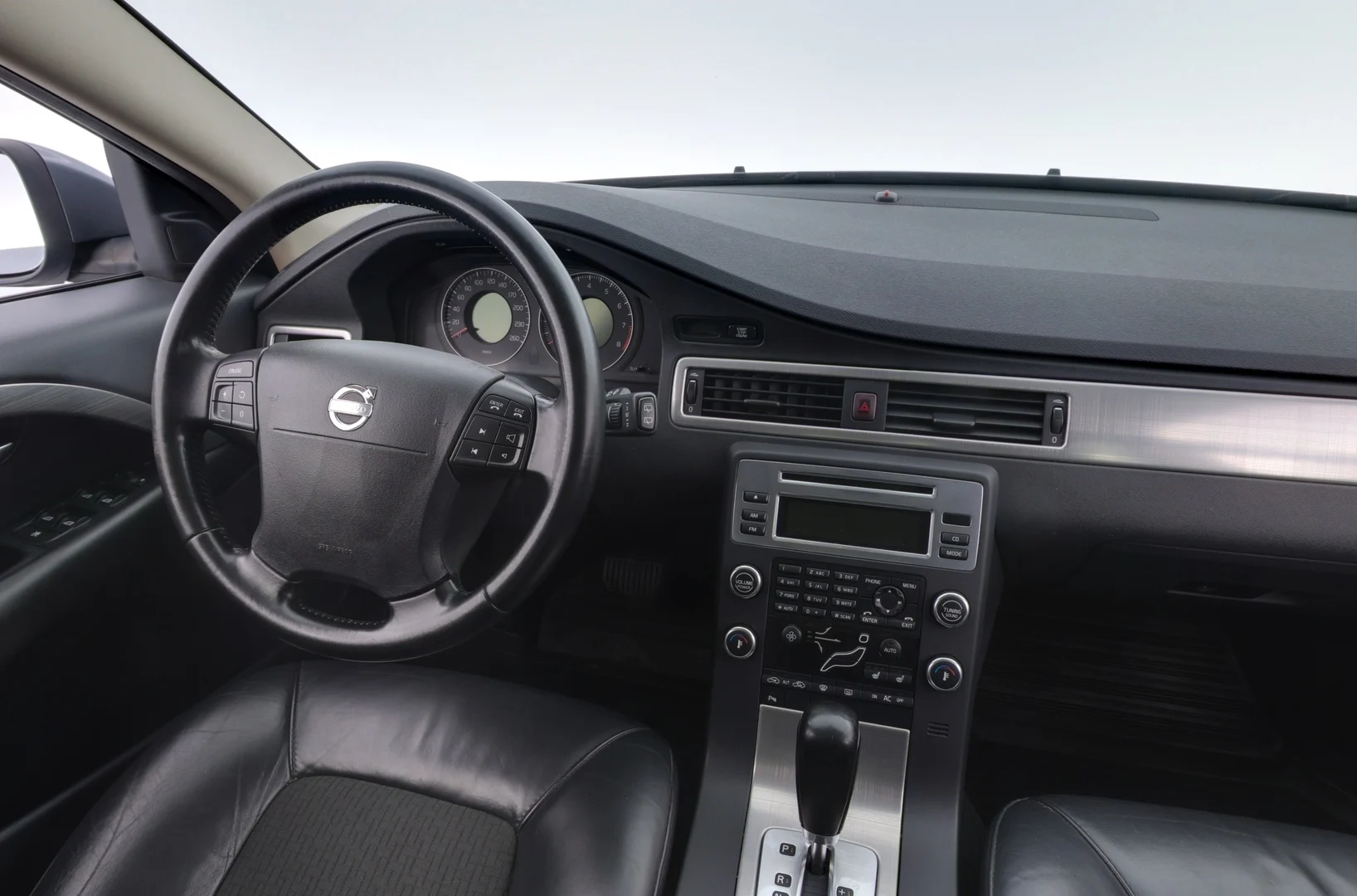 Car Image - 271MYvIhE8cGcOEXLFlgkV