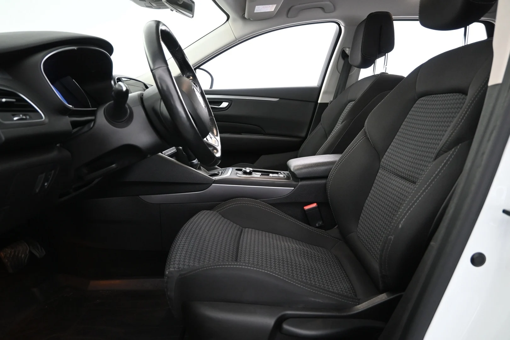 Car Image - 6qyU1yMLc5Bn0dlVaPytCA