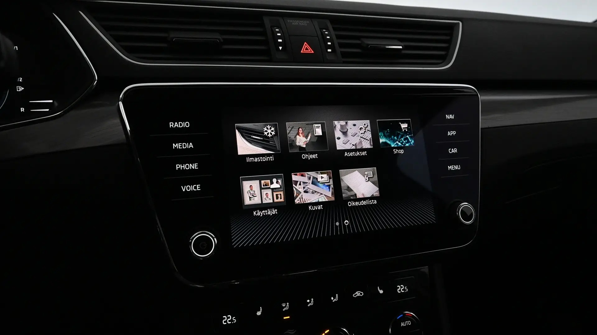 Car Image - 4jNYWFkkHGWDPUMPtGgd2x