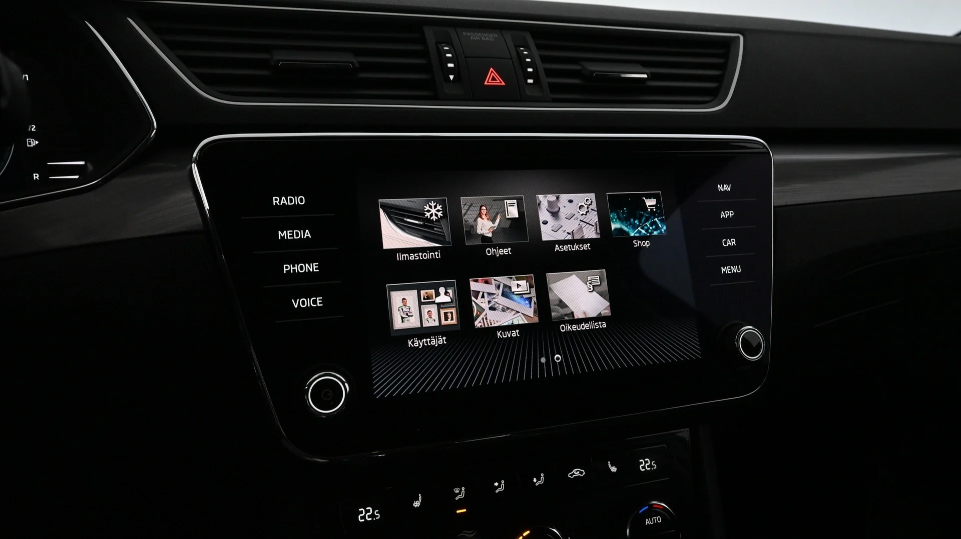 Car Image - 4jNYWFkkHGWDPUMPtGgd2x