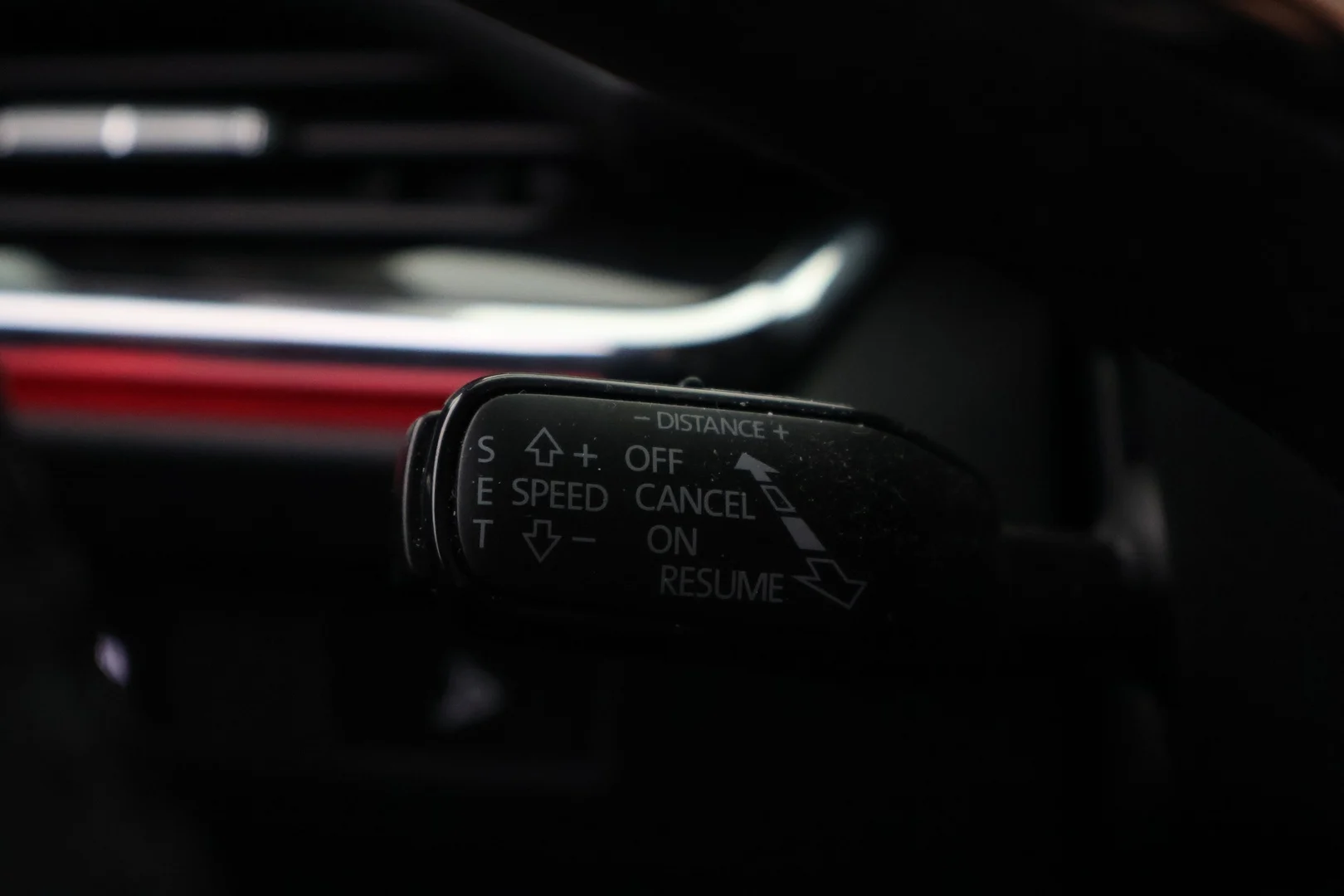 Car Image - 1SN7KGk3wLlJdWDEmy1mmF