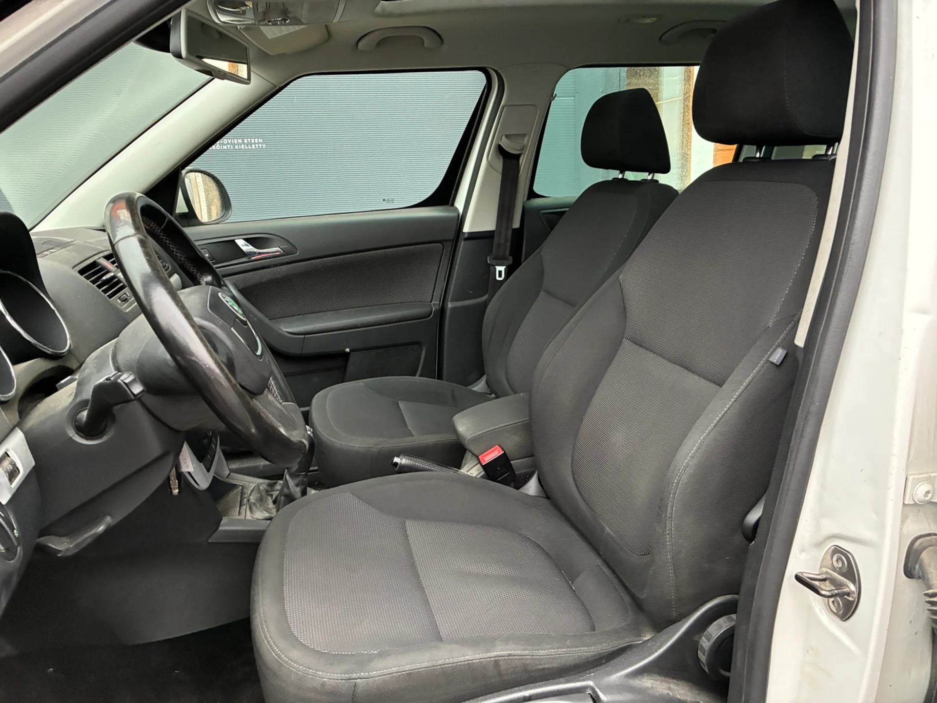 Car Image - XN5r6WsKRmvklRuqzofPj