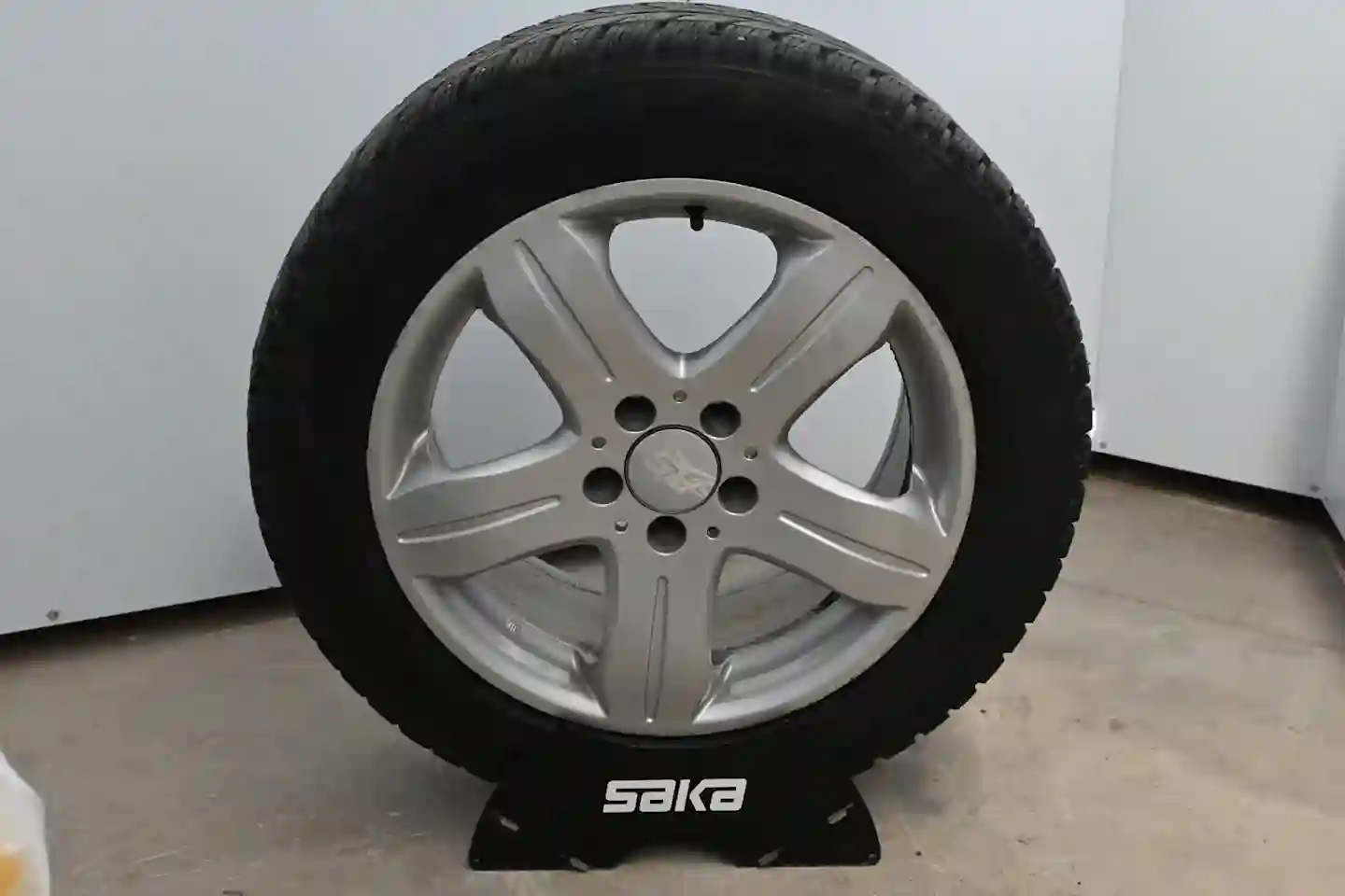 Car Image - 3Nud5uduyb0OqLlSPqjetM
