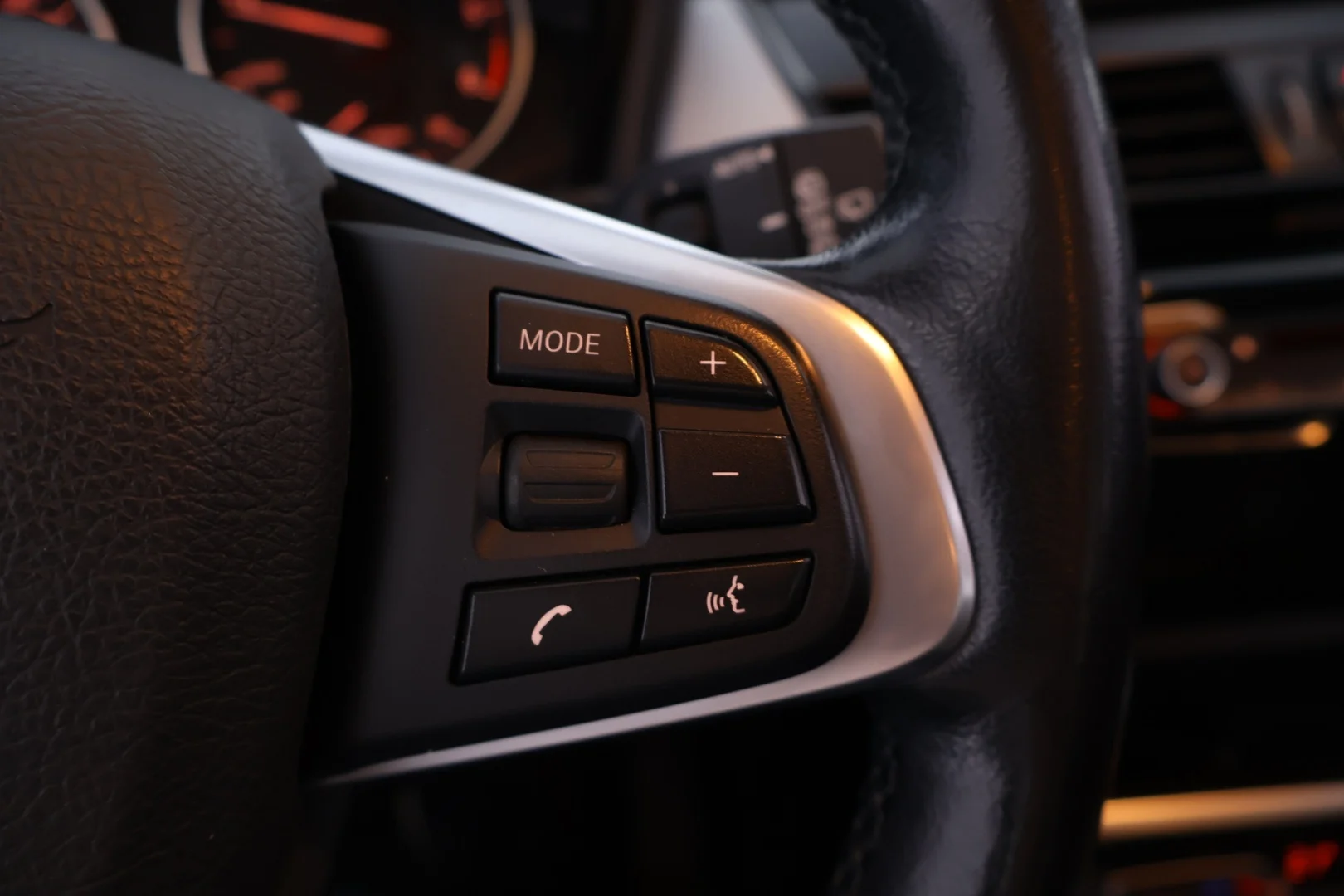 Car Image - 7ozzoNQlR8735PvkEARZZT