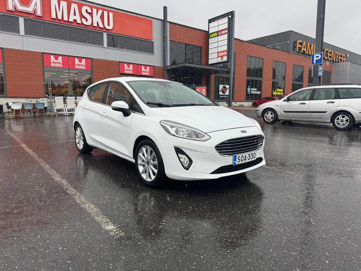 Car Image - 6HPGEIk3LkBWEalwCR1iUl