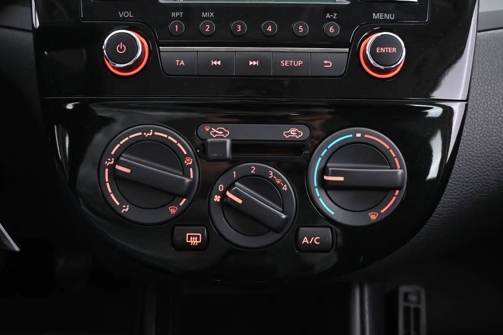 Car Image - 1jqjKhtNFGI14L1zQSkUw9