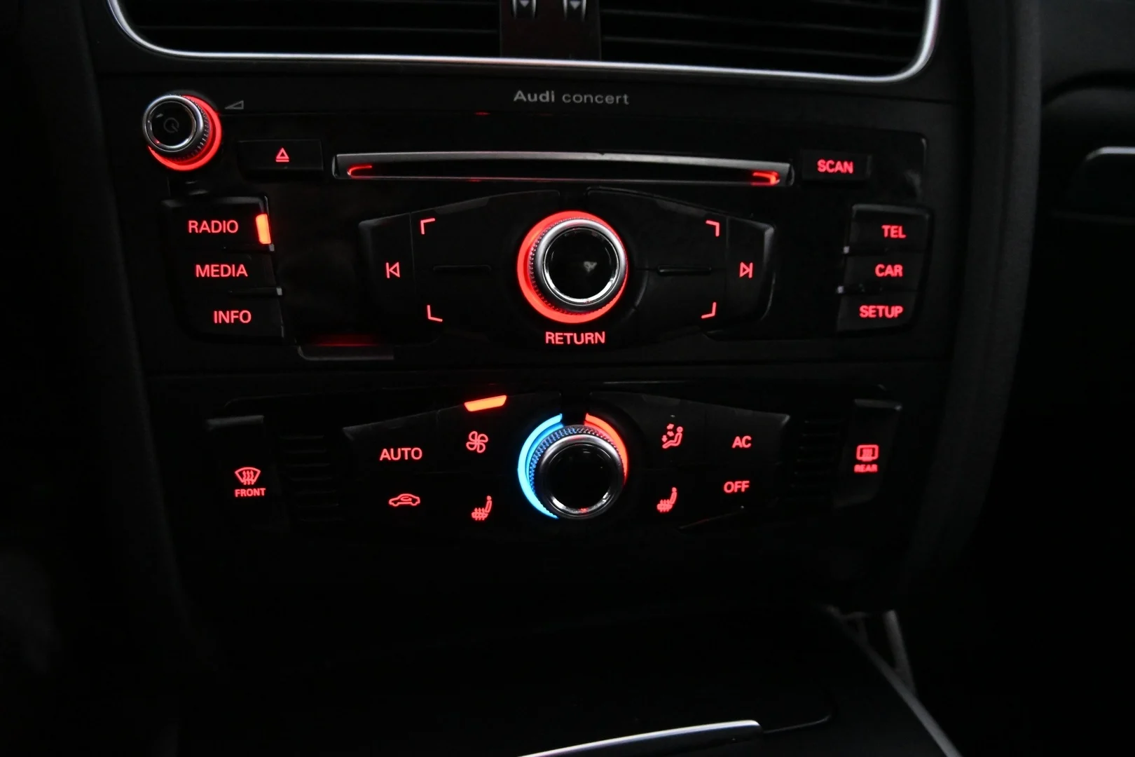 Car Image - 3QBGvw8PVBQq7HvKaqLOzv