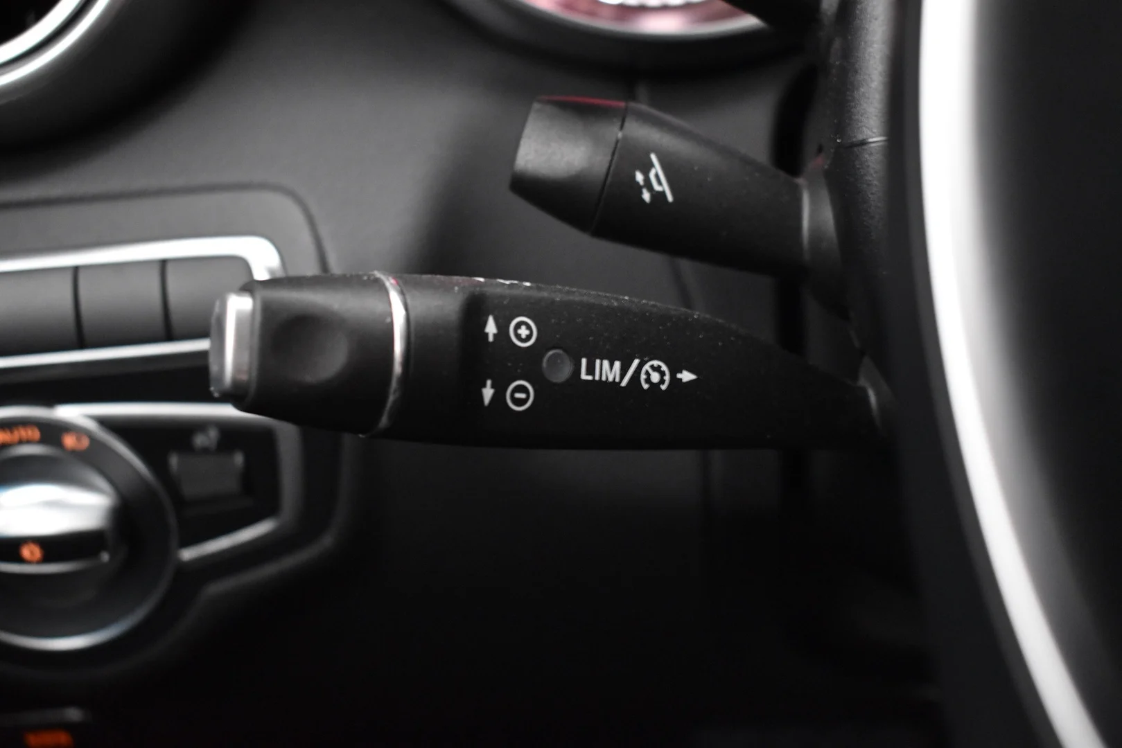 Car Image - 5AXSogSOyQuHpqG9u1HKXV