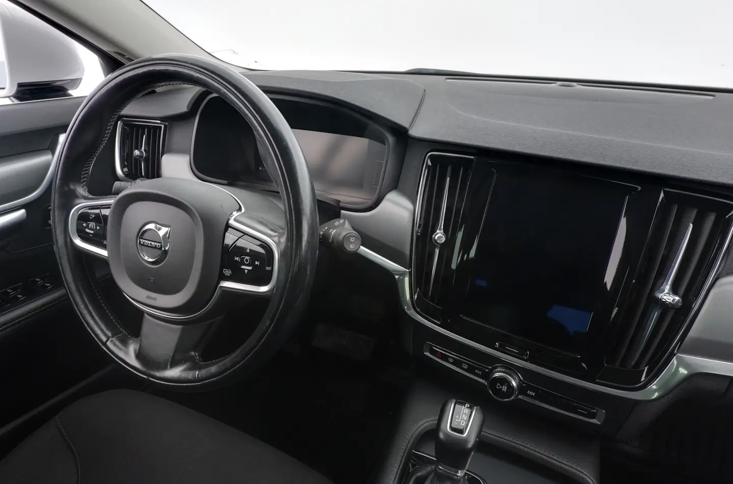 Car Image - 1hlE8u5iaUqLFLqhbYaqfu
