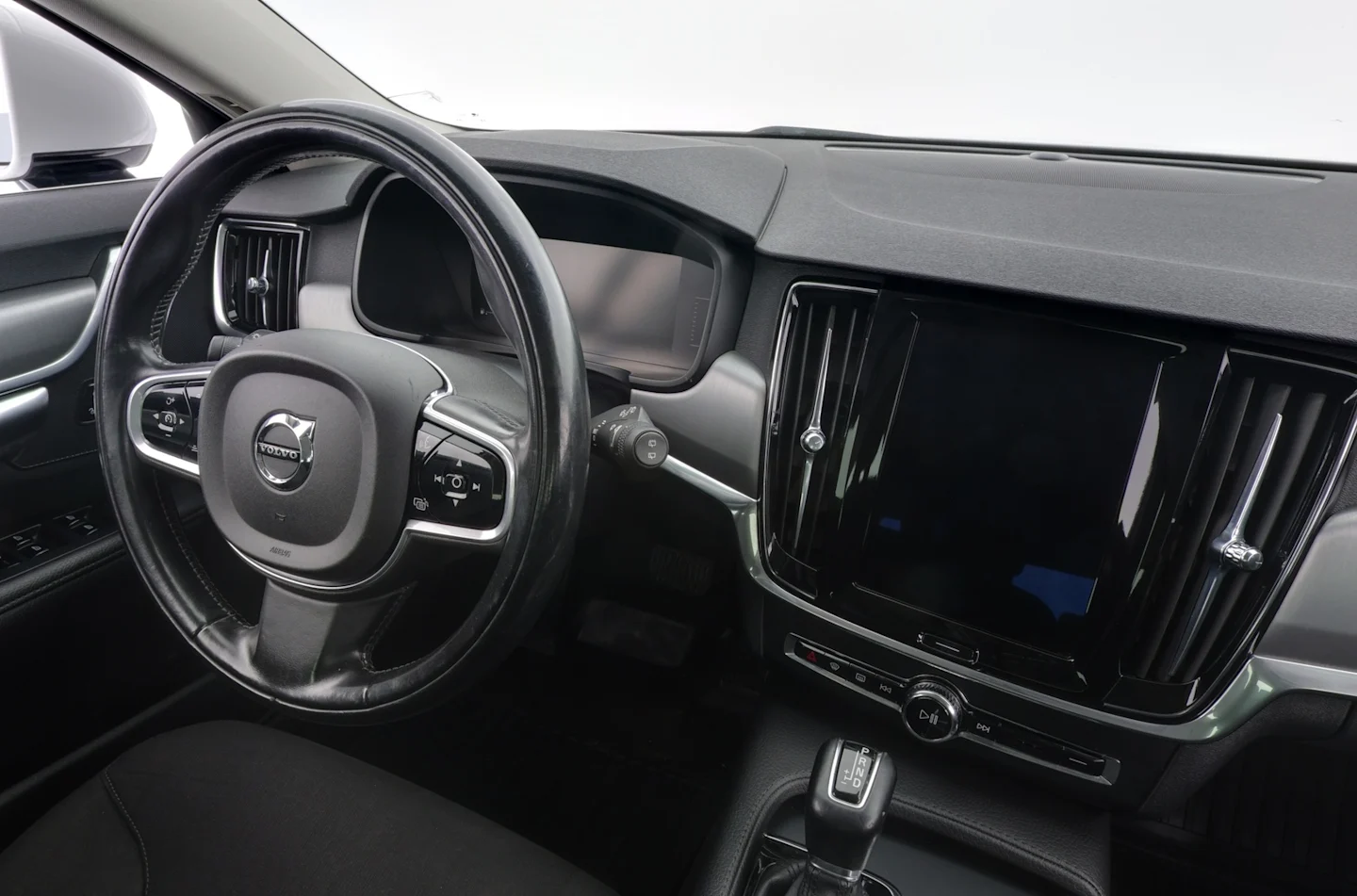 Car Image - 1hlE8u5iaUqLFLqhbYaqfu