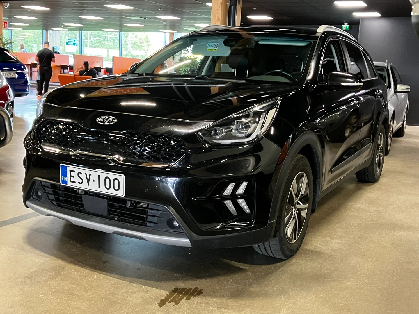 Car Image - p76EZfqqgYD2YuWWoVqJC