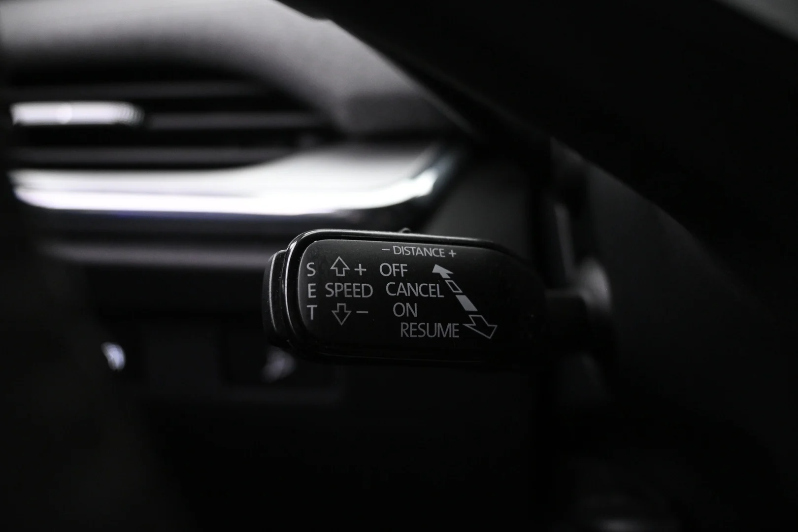 Car Image - 1zsMQ7wTINvl4SxezNTXxV