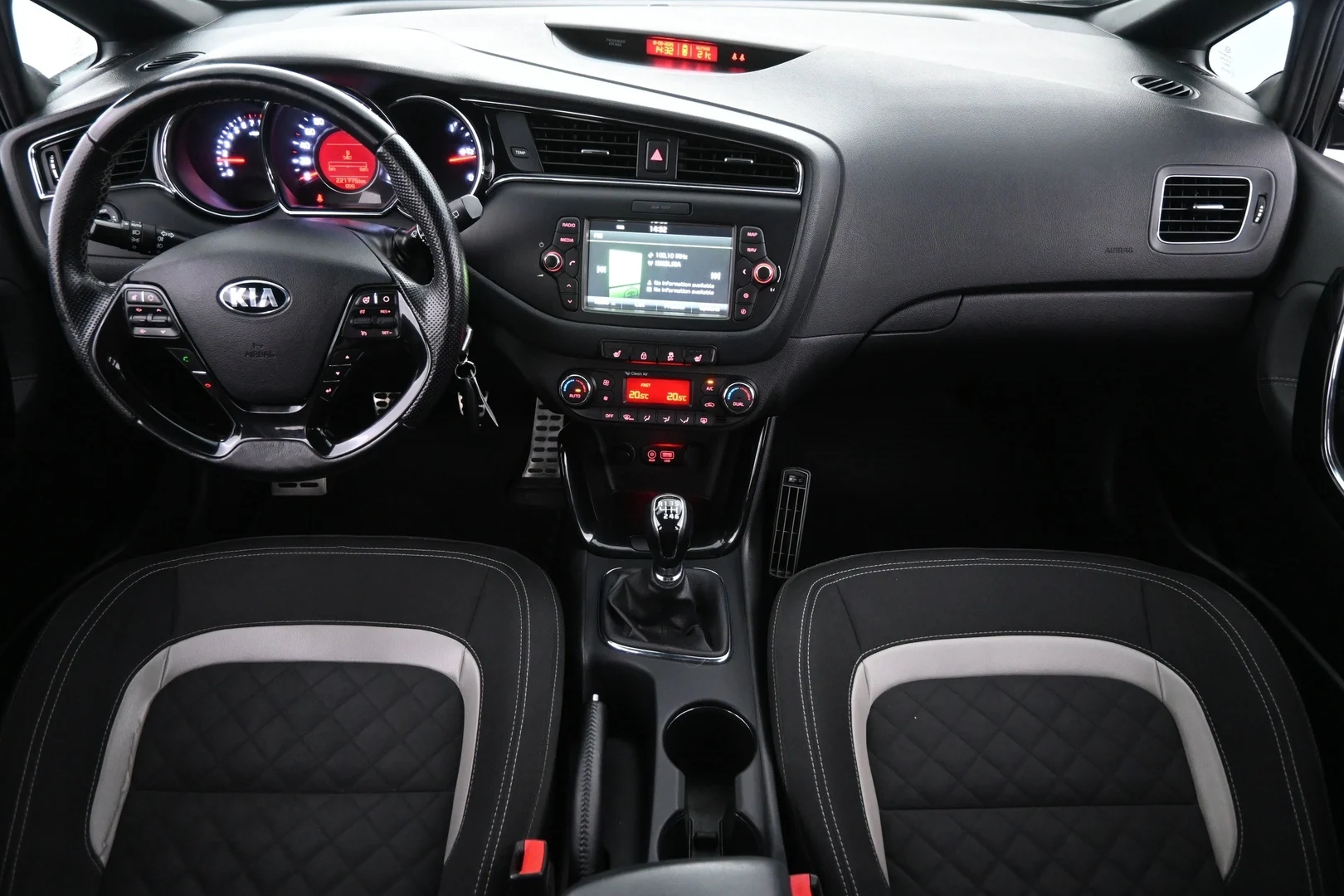 Car Image - 28wdxzwHcgG1YMsmSOGKlL