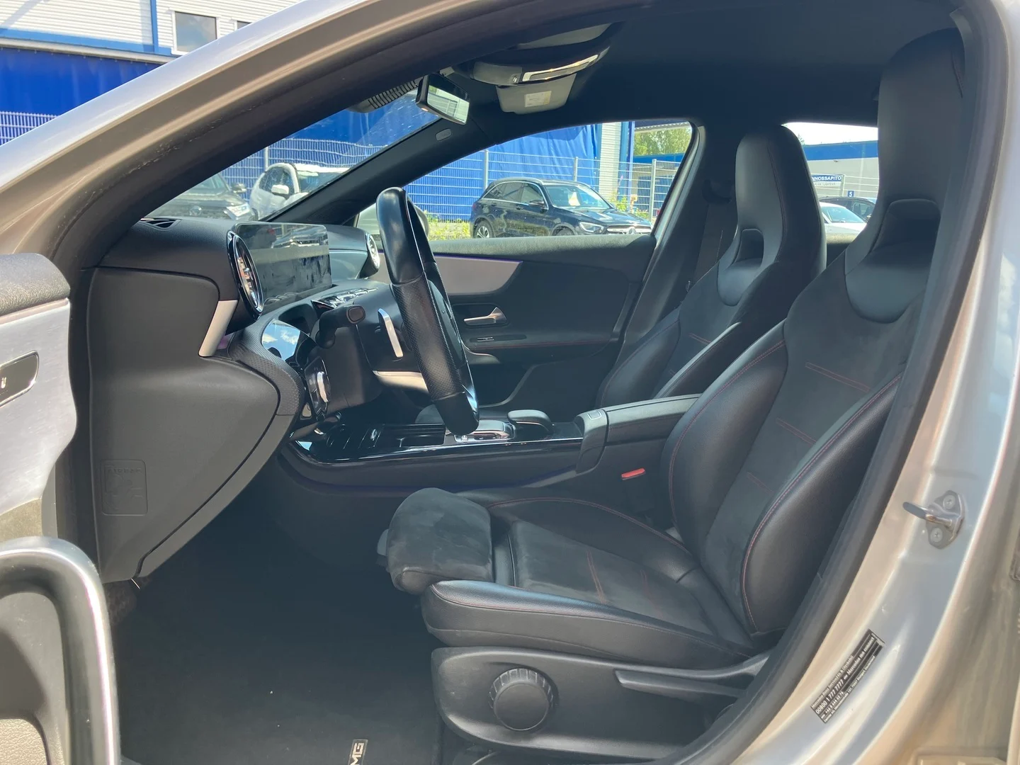 Car Image - 3sFQUdH9WjTJ9he2w2GSth