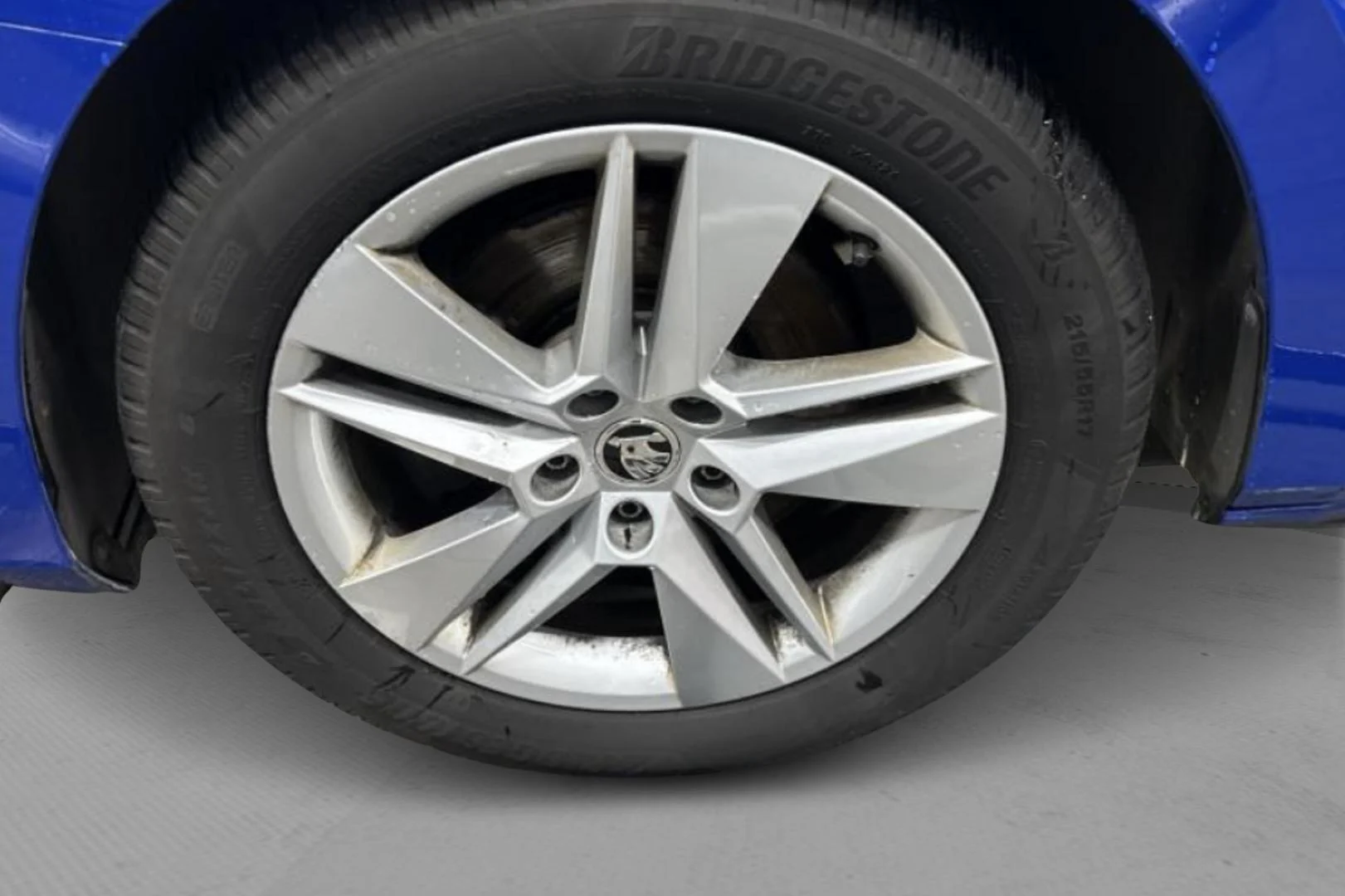 Car Image - 60eoBDWzKpUTtu5Ht4UYJm