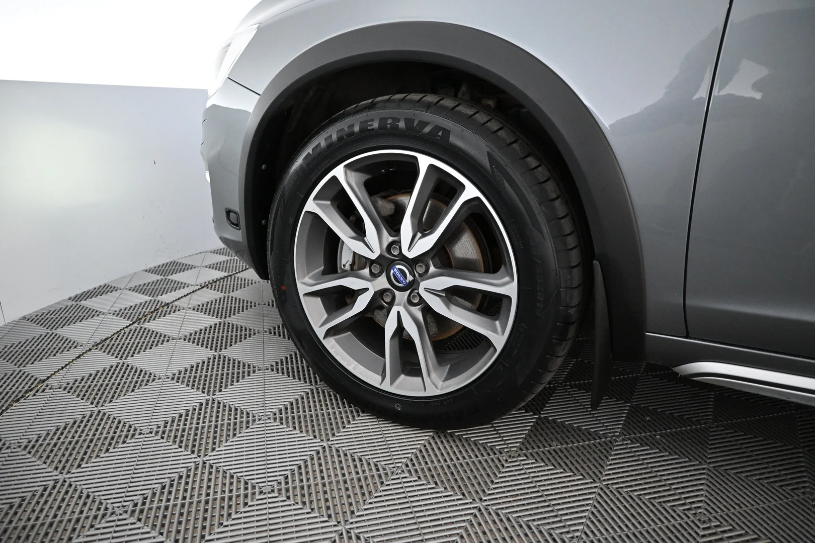 Car Image - 2Hay6Sz5o8GtY1mmRlcMlU