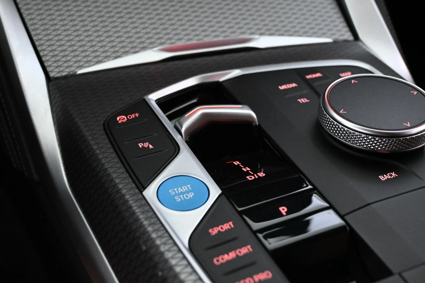 Car Image - pV6A5YWmrhgTo8vdtj2Vr