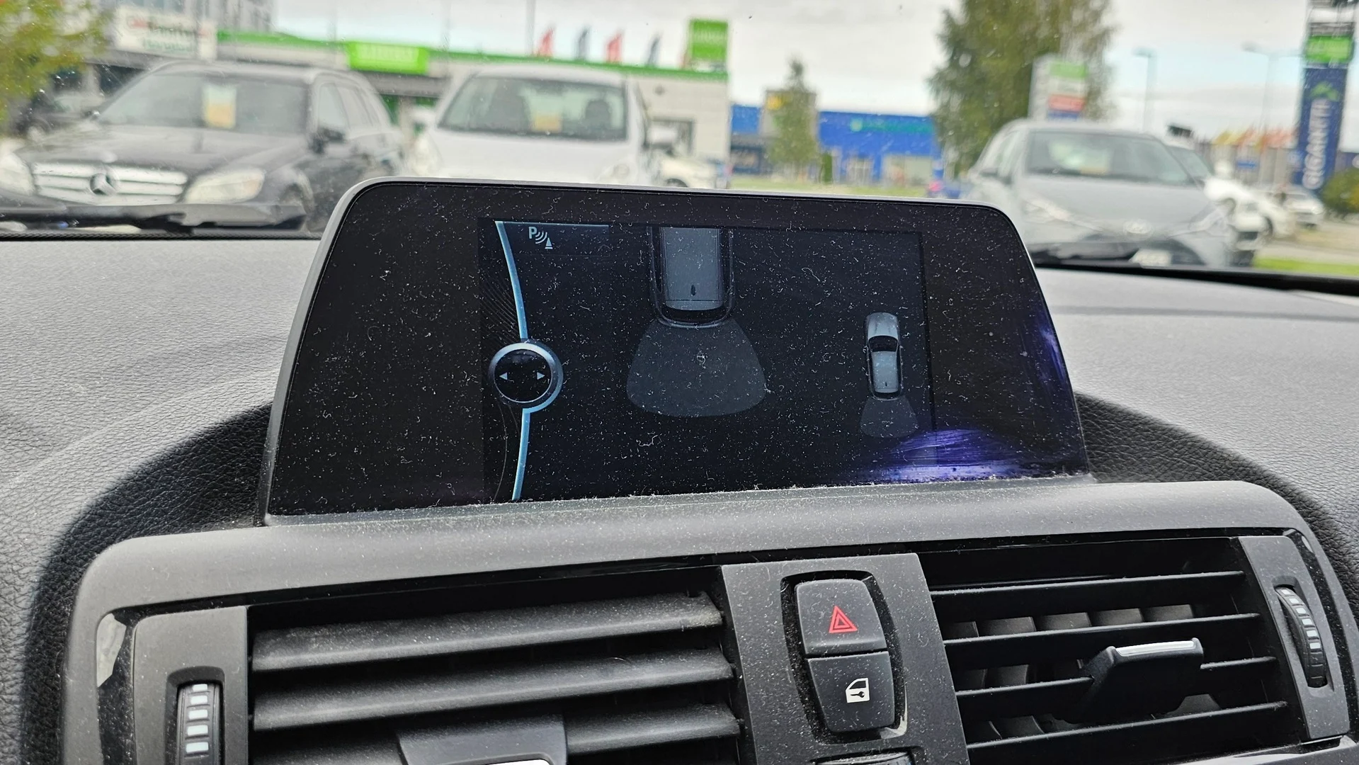 Car Image - qNDE1Th6VDv6T29CofAE8