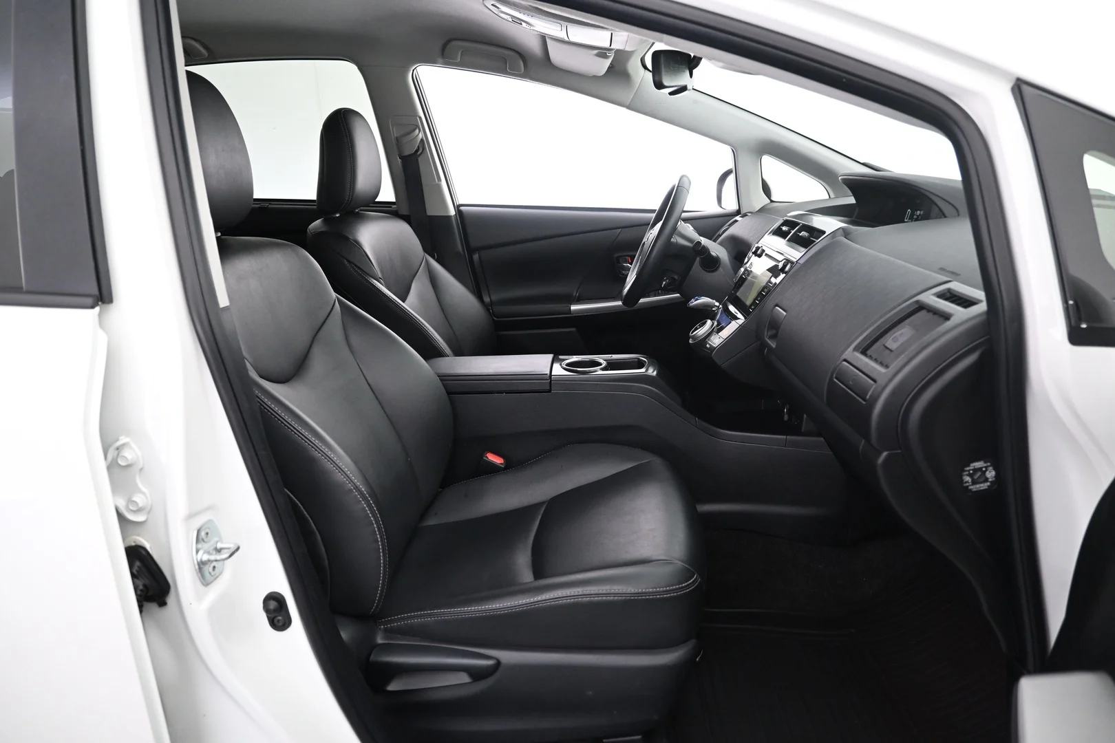 Car Image - 4Zr60mxS27jxOUAGsDBS6s