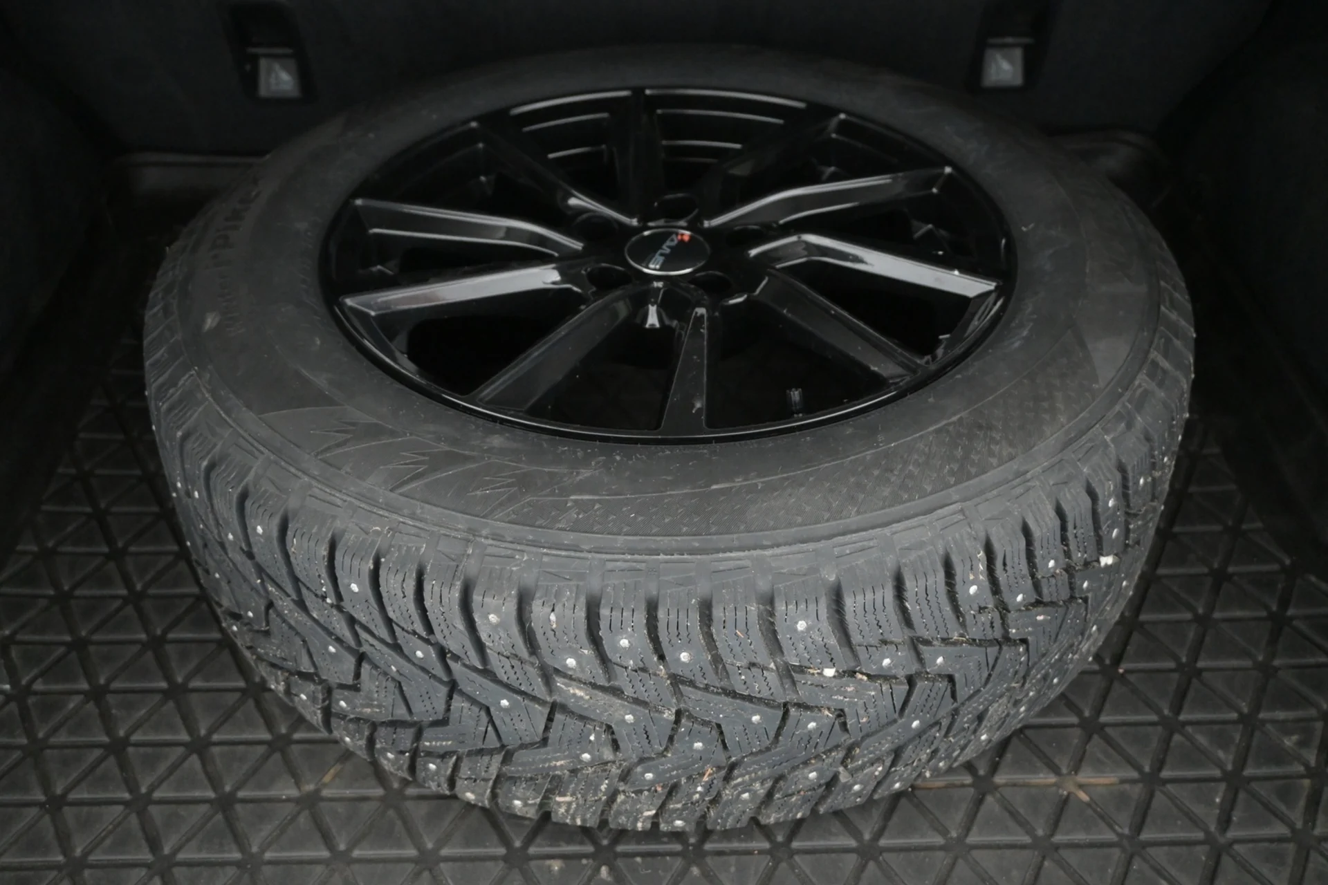 Car Image - 5ssXuSlRlMHUwwWb2qimY7