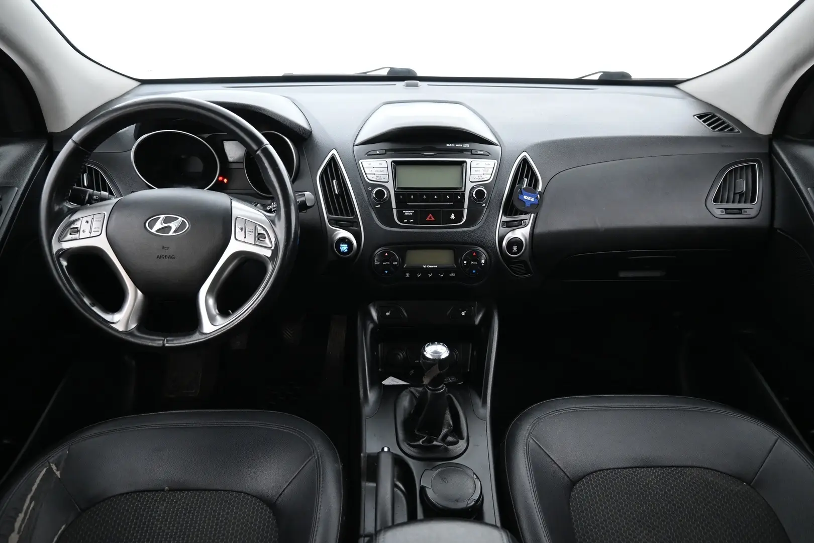 Car Image - wToPh2ycPSQcFAPzMUrog