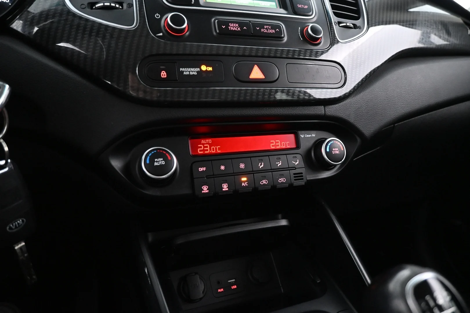 Car Image - 4HA1xZuKg9C4vwV9JVaHYv