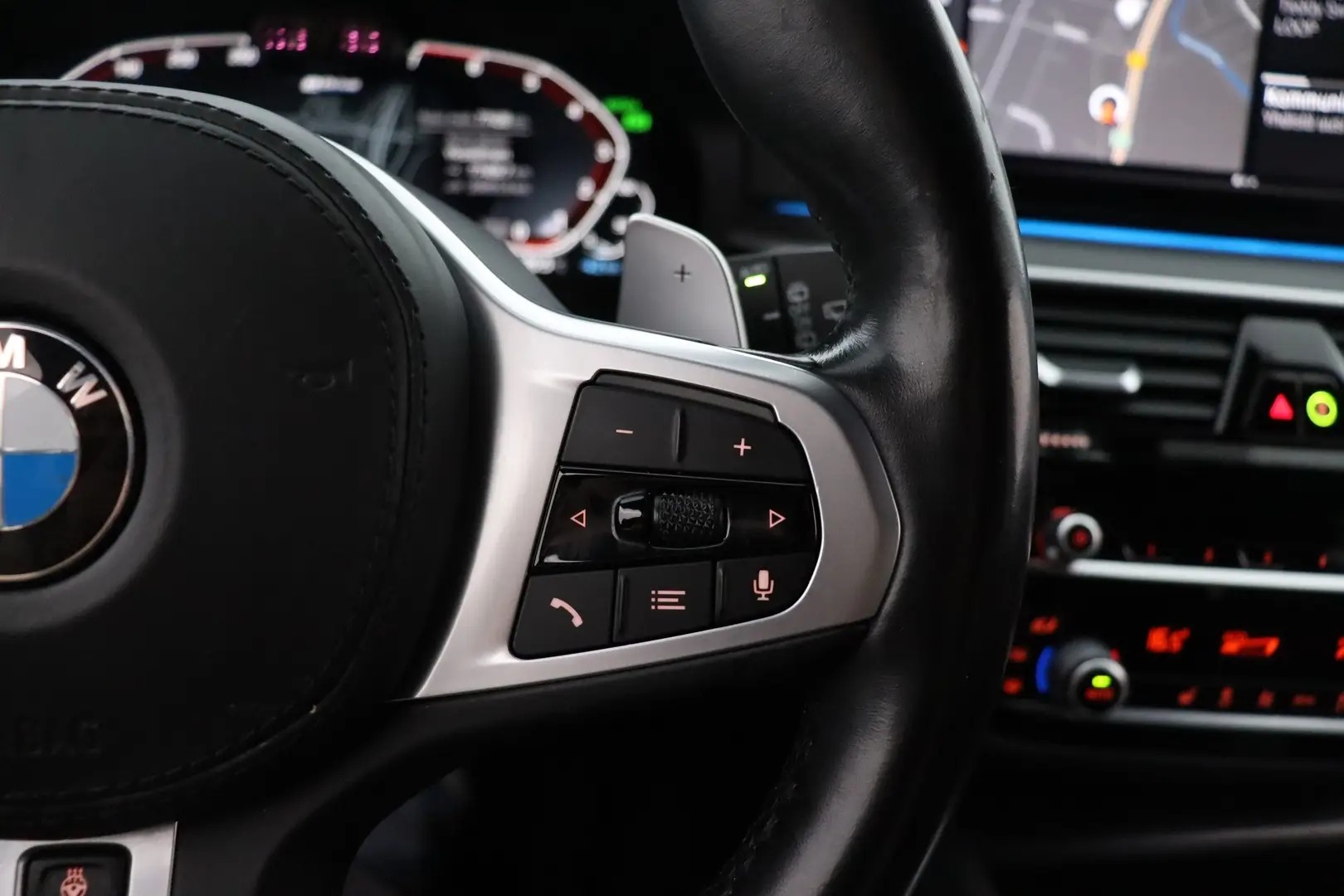 Car Image - 7zxEtDskqD943uJNkWfXQJ