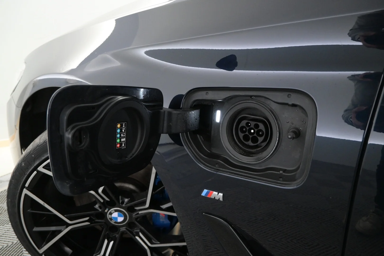 Car Image - 1MjyJacvBqKBH1xaTNF4SY