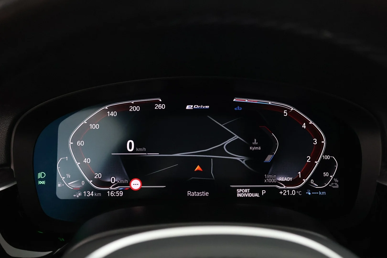 Car Image - Djc6MNlO7fIsLBGbGnamb