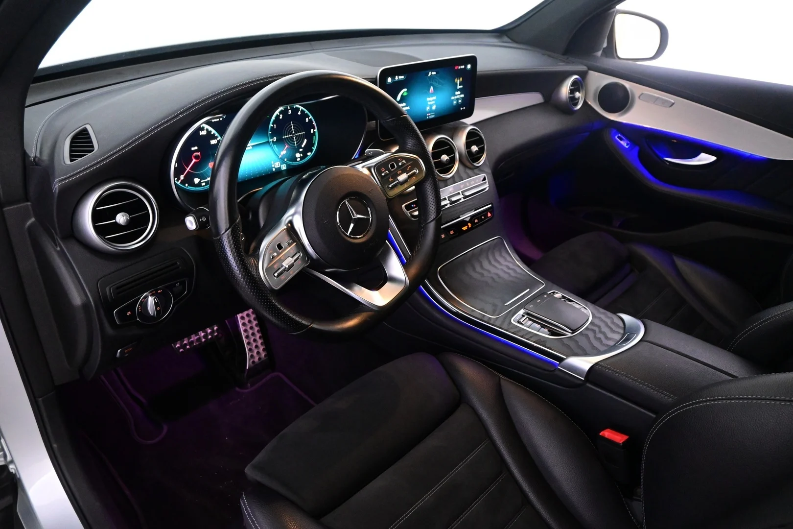 Car Image - 56PTUY2JDRwIOvEGZOq5JS