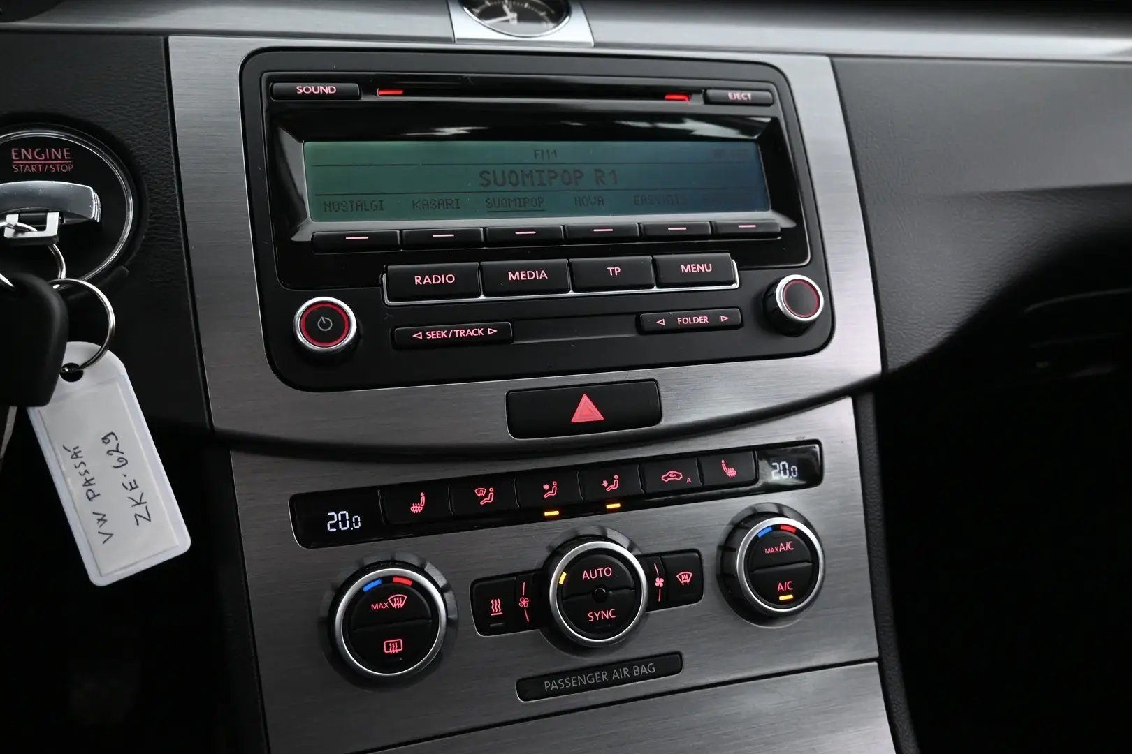 Car Image - LoJfefcC4VVdUdz2zeE6V