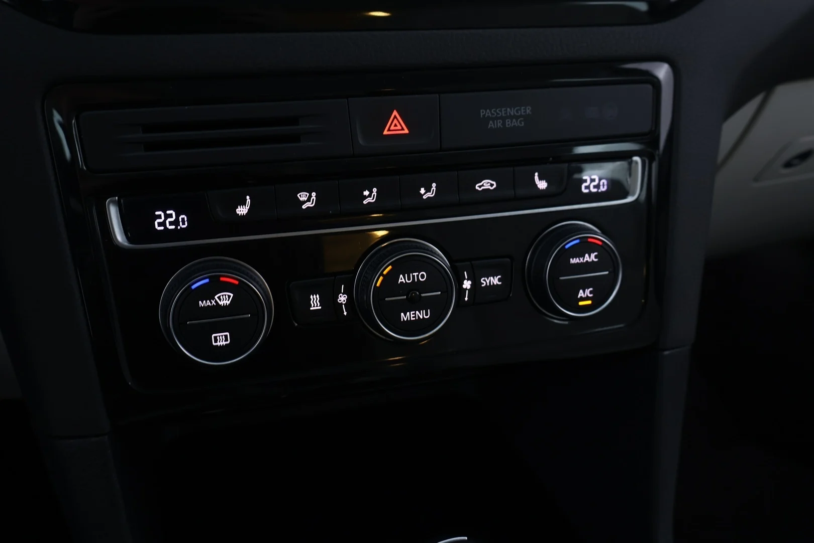 Car Image - 3pollbI9ZF05BTrbwKdpaO