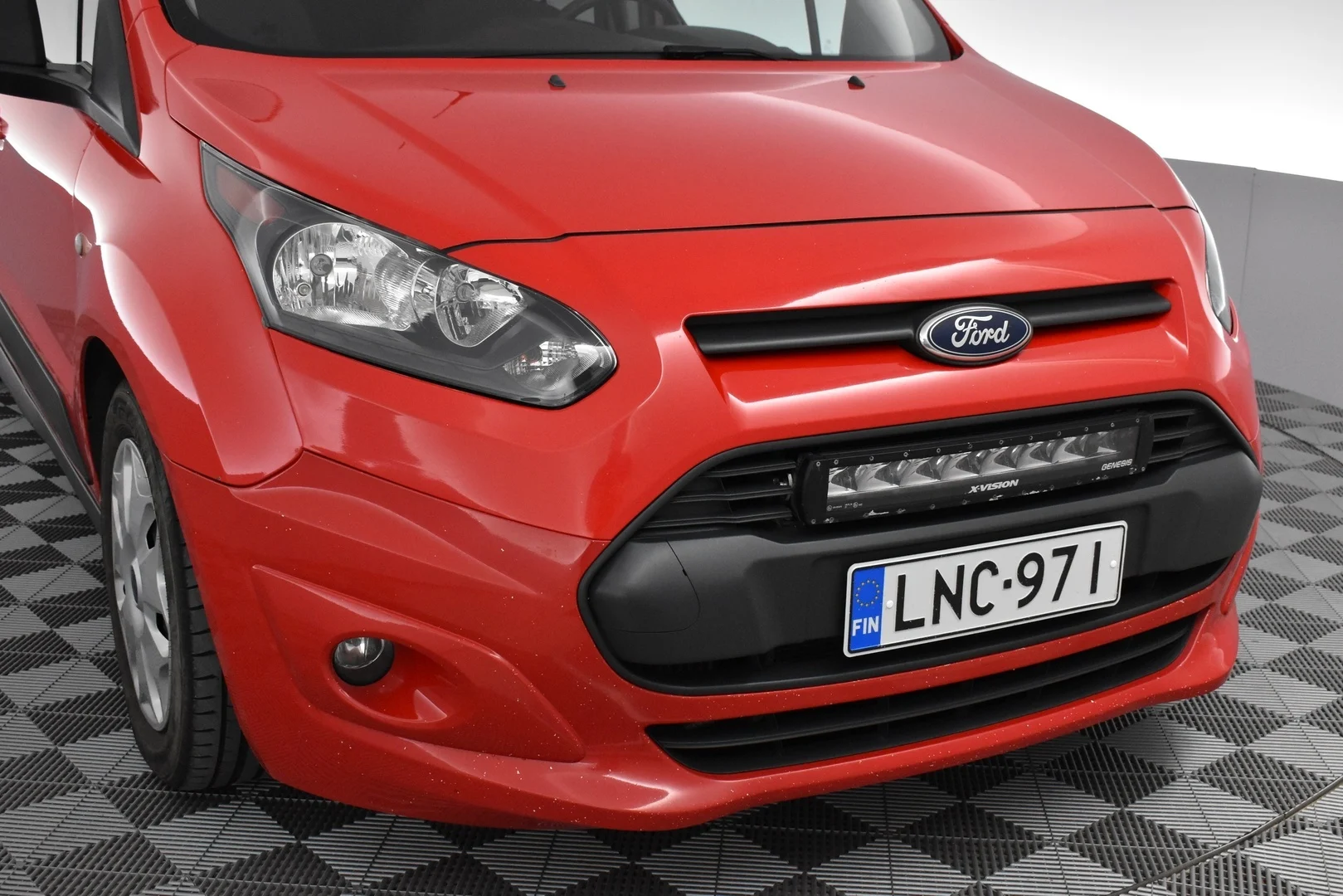Car Image - bJVRiL4dlvUg3sm0Oyk5k