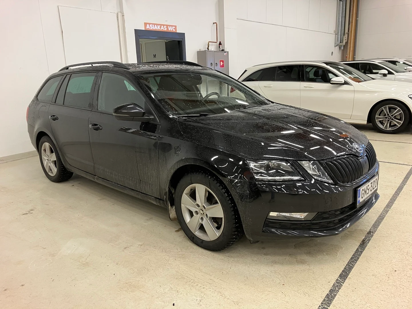 Car Image - 2505b0vjgzbbhXTvGfWgJL