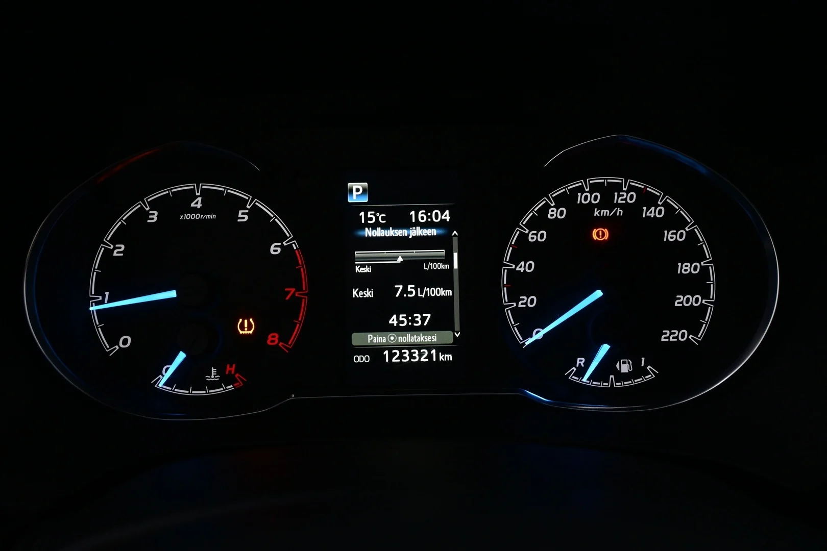 Car Image - 1QH5Hi8LyrFwUT1Luy6gvR