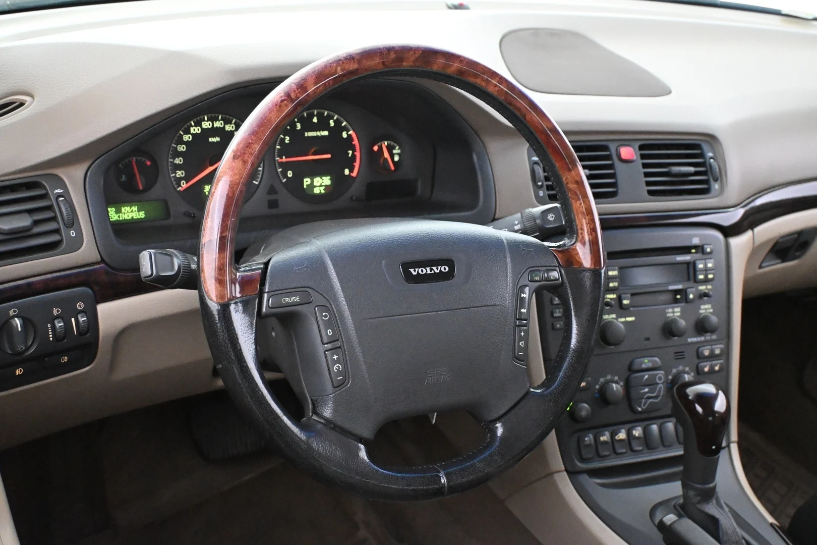 Car Image - 4NmUXzsavJK0C2MHKoci2A
