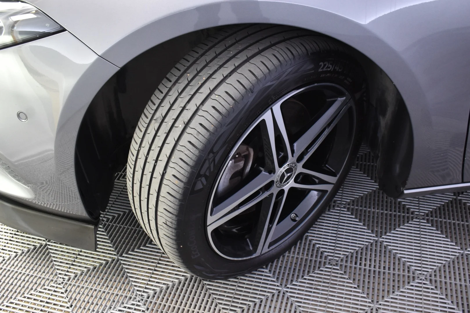 Car Image - 5QBoXS65wVQHP5NtD3vKr3