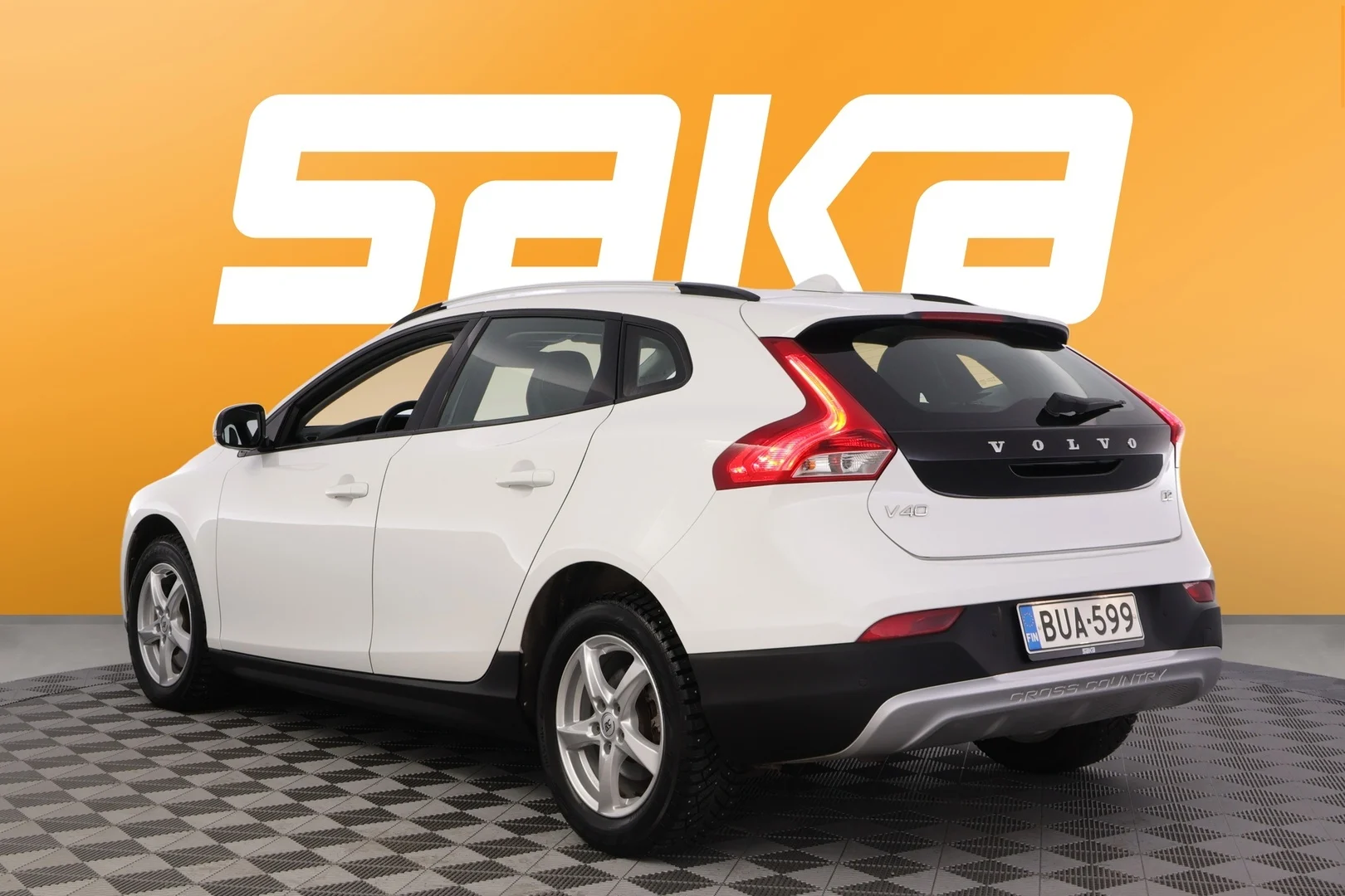 Car Image - 1QQvvZIaTRXdc9vurO8MhJ