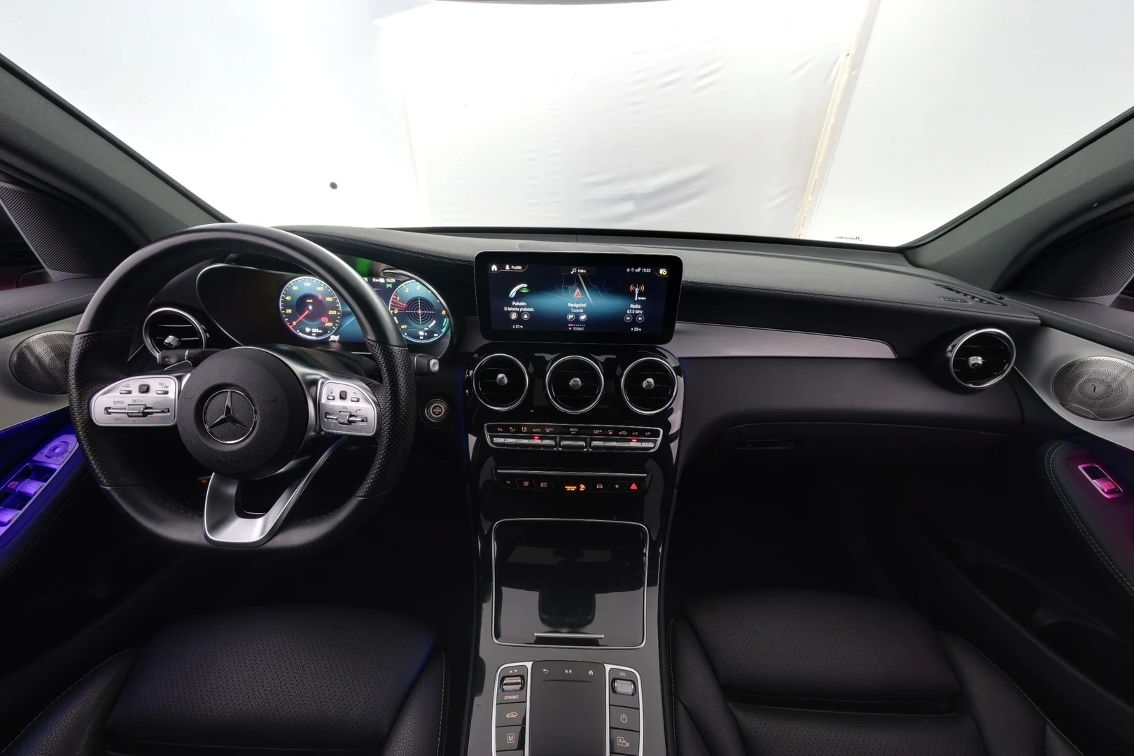 Car Image - 1iaeTTdsE0Cj2hx3pETwkW